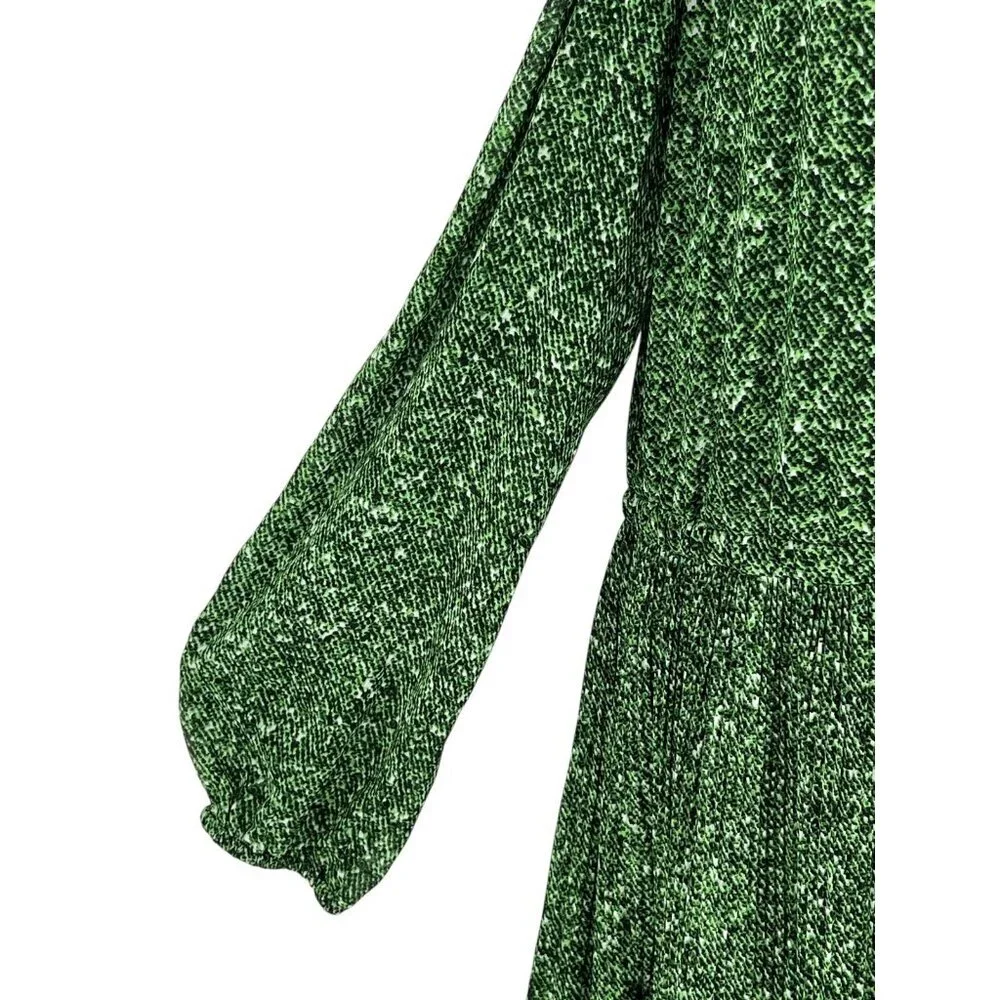 Michael Kors Cold Shoulder Dress Green Snake Print‎ L/S Chiffon Pleated Size L
